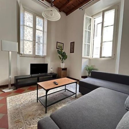 Edoardo'S Historic Apartment Рим Екстер'єр фото